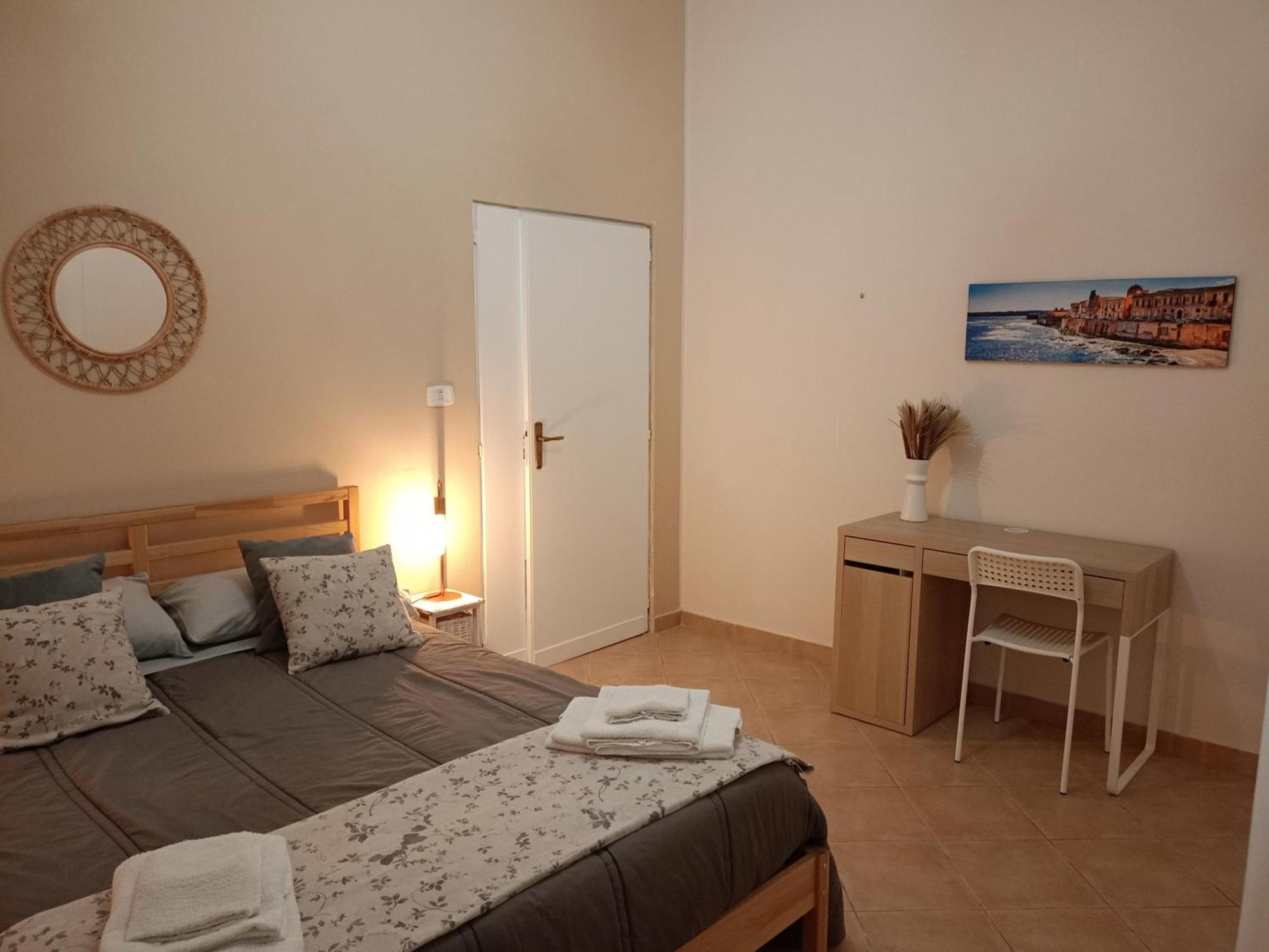 Casa Nonna Maria Apartment Syracuse ภายนอก รูปภาพ